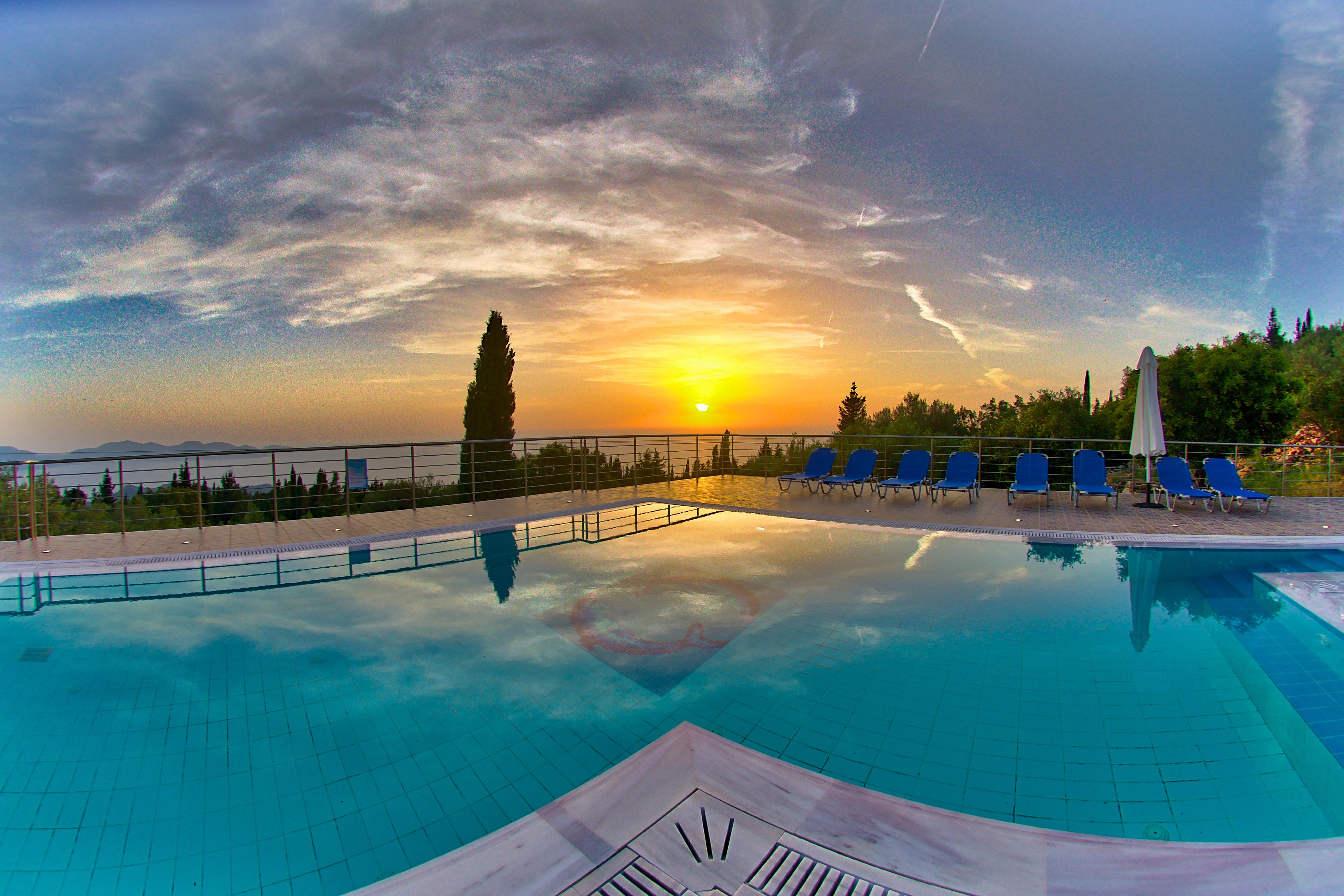 Mesovounia  Studios Vrionis Panoramic Sunset מראה חיצוני תמונה