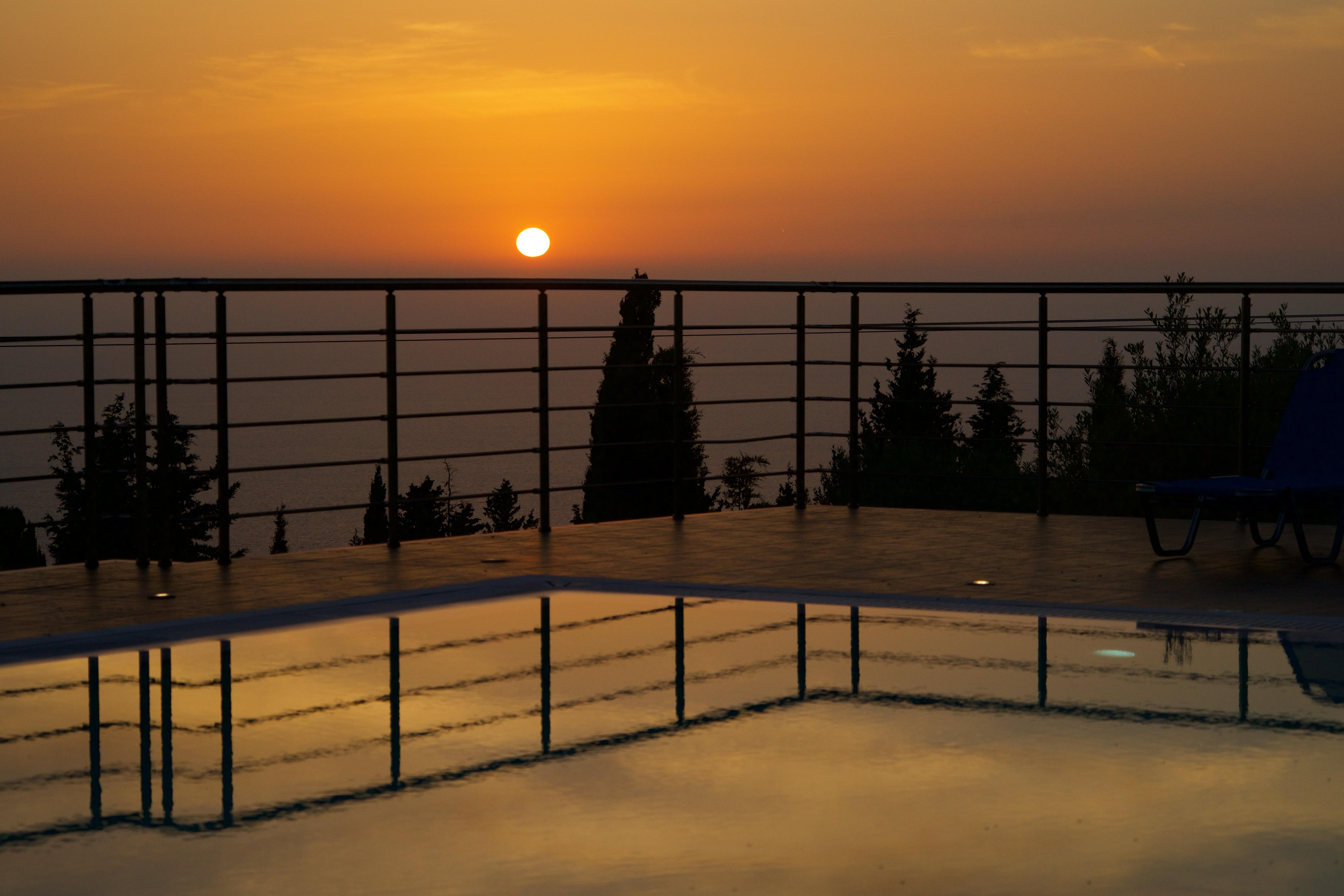 Mesovounia  Studios Vrionis Panoramic Sunset מראה חיצוני תמונה