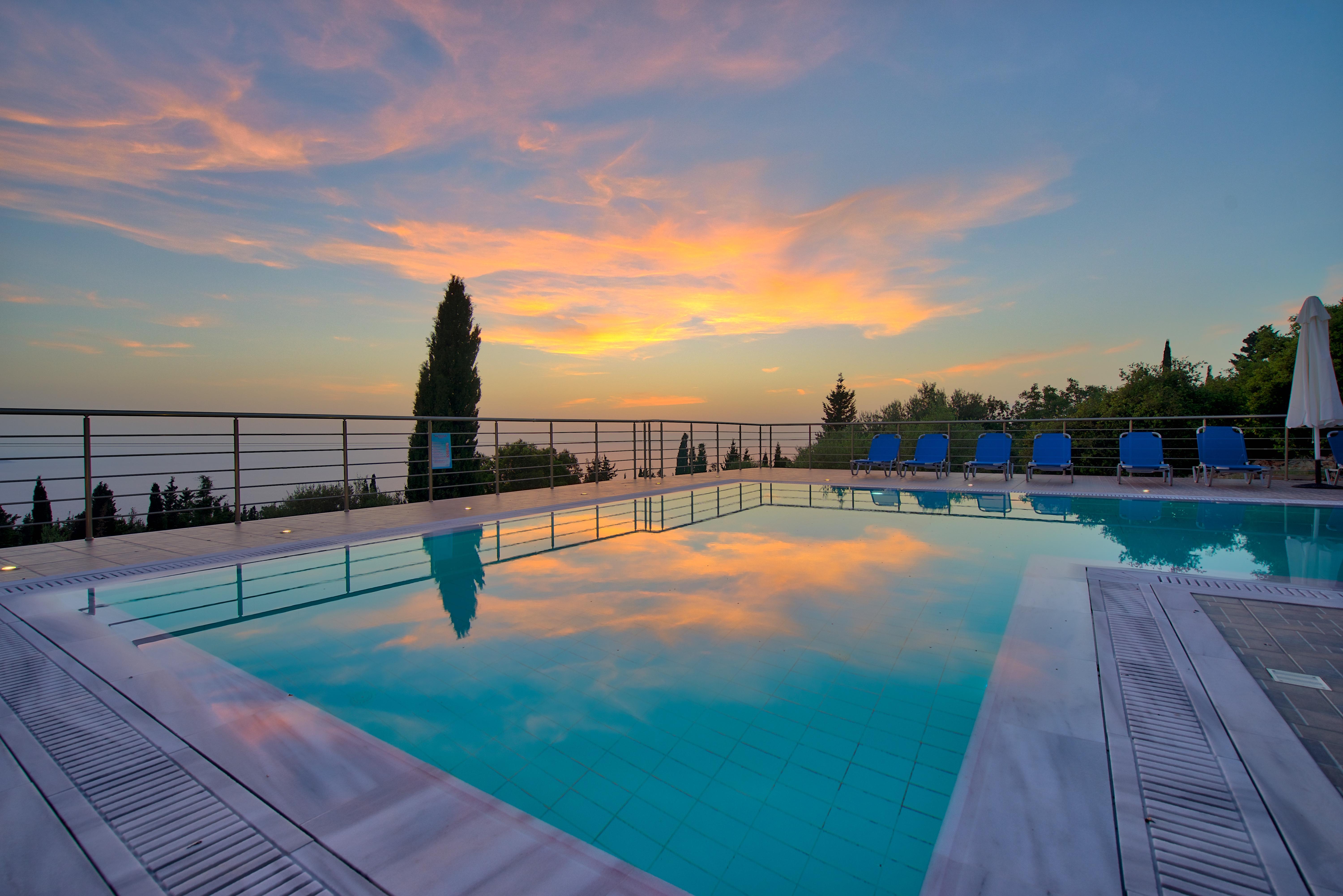 Mesovounia  Studios Vrionis Panoramic Sunset מראה חיצוני תמונה